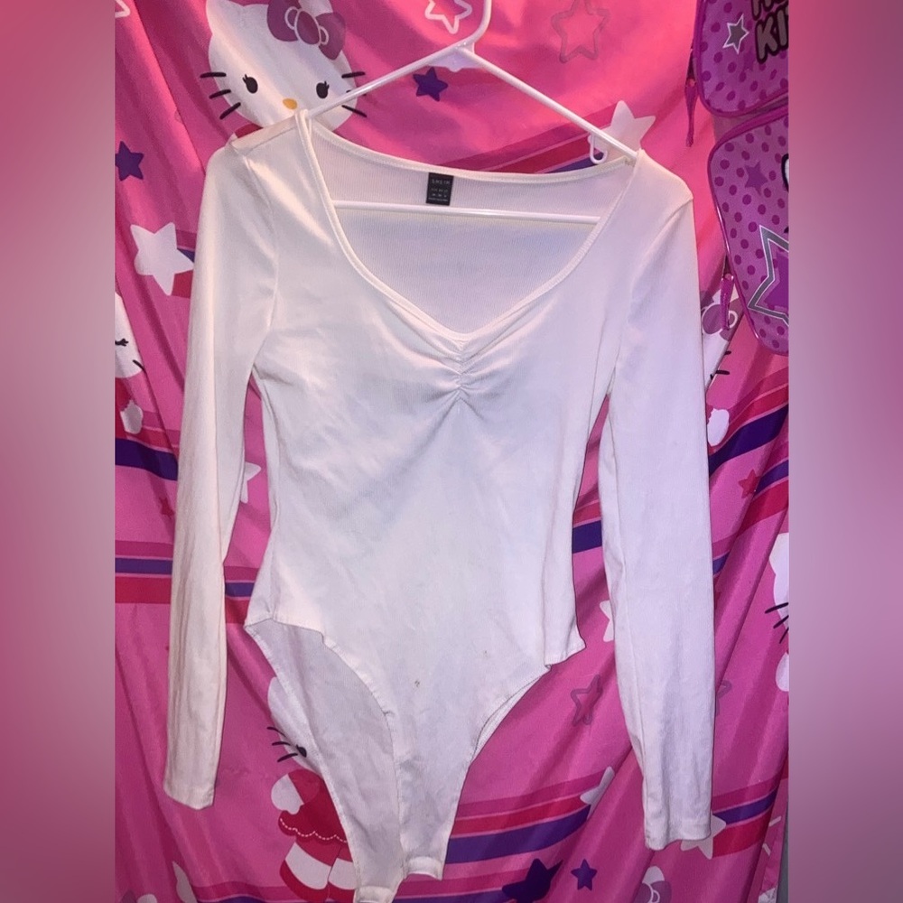 White casual bodysuit long sleeve